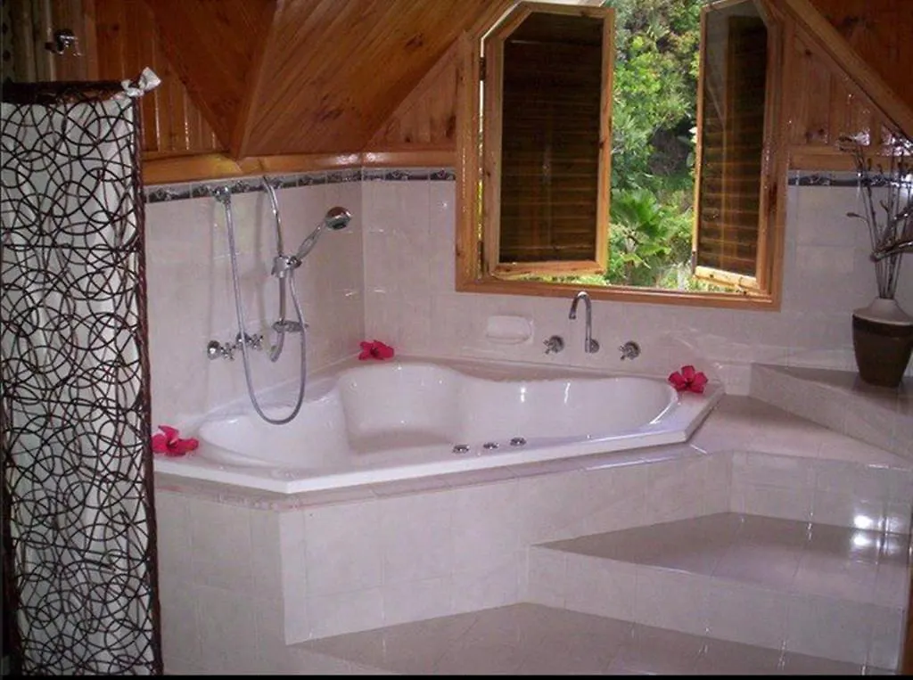 Bougainvillea Holiday Villa Mahe Island