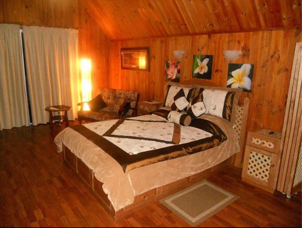 Bougainvillea Holiday Villa Mahe Island